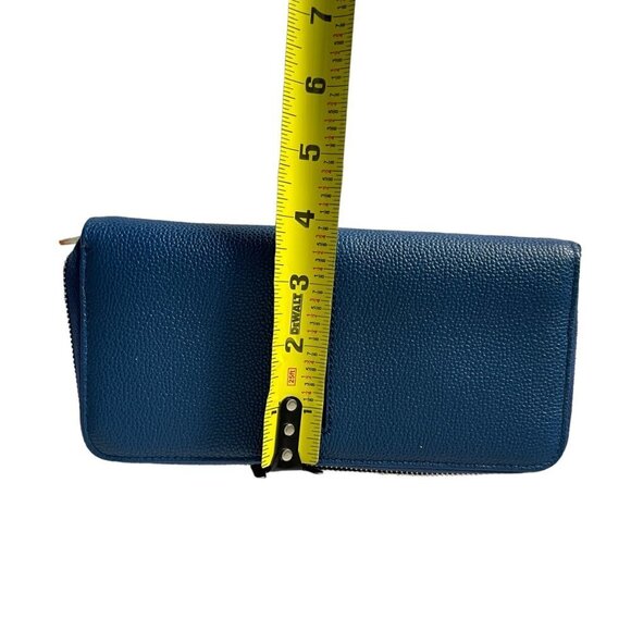 Tod's Italy Blue Zip Continental Wallet Nuova Collection, XAMQCHA1400GPA7Q11 - Picture 12 of 13
